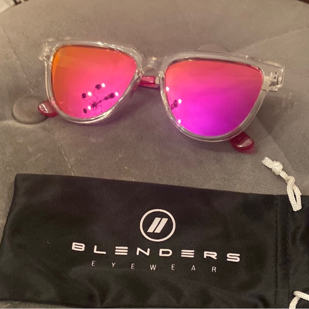 Blenders Eyewear Sunglasses atomic candy